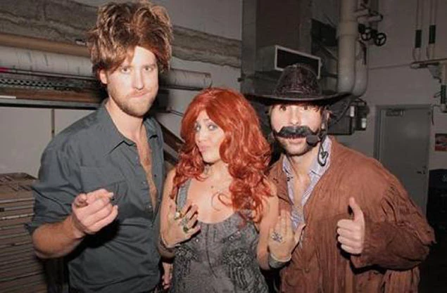 Famous Couples Halloween Costumes.