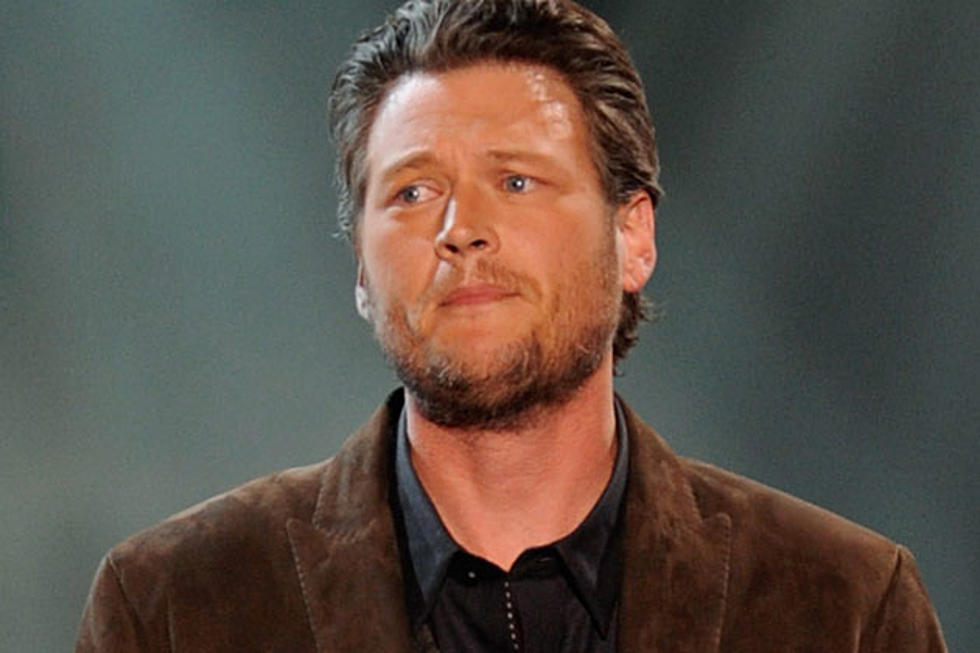 Blake Shelton Waiting for Dad to Be Released From Hospital