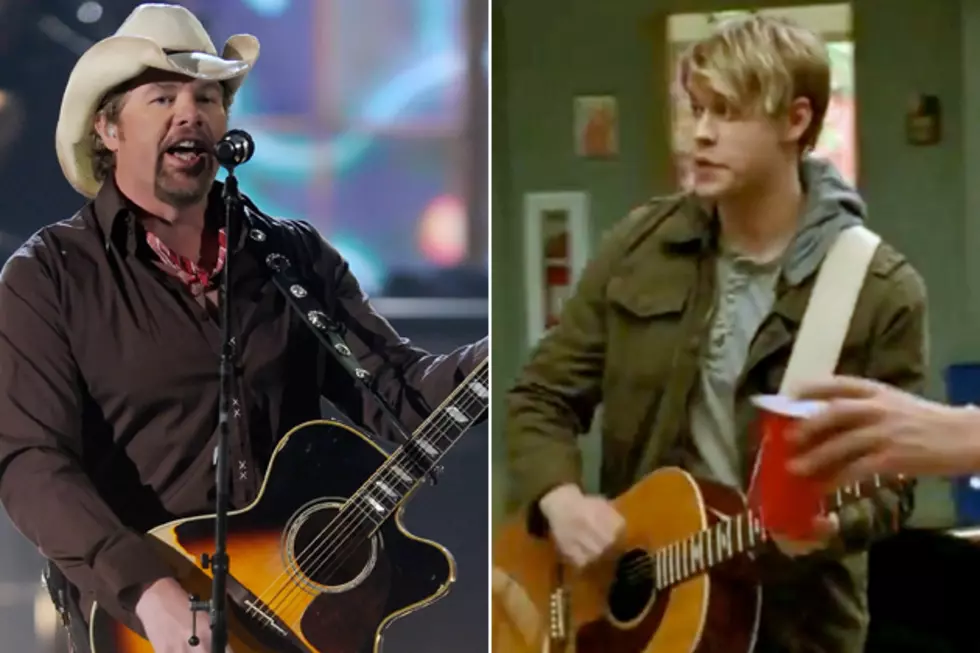 Toby Keith&#8217;s &#8216;Red Solo Cup&#8217; Gets the &#8216;Glee&#8217; Treatment in New Video