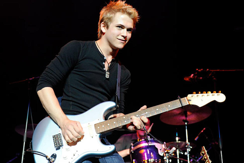 Hunter Hayes Performs &#8216;Somebody&#8217;s Heartbreak&#8217; at the 2012 O Music Awards