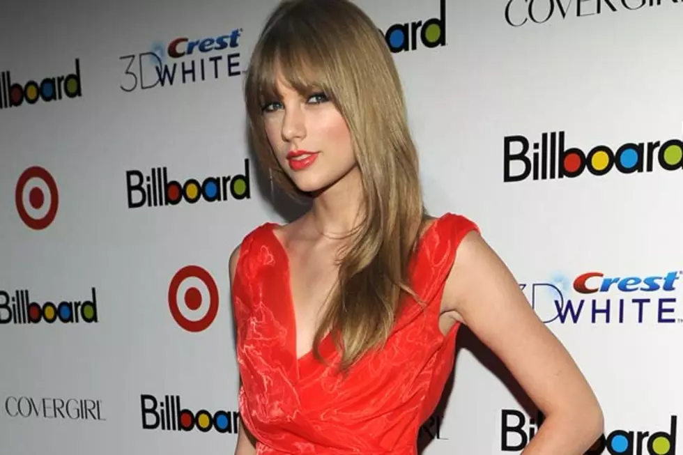 Taylor Swift Wins Favorite Country Artist at 2012 People&#8217;s Choice Awards