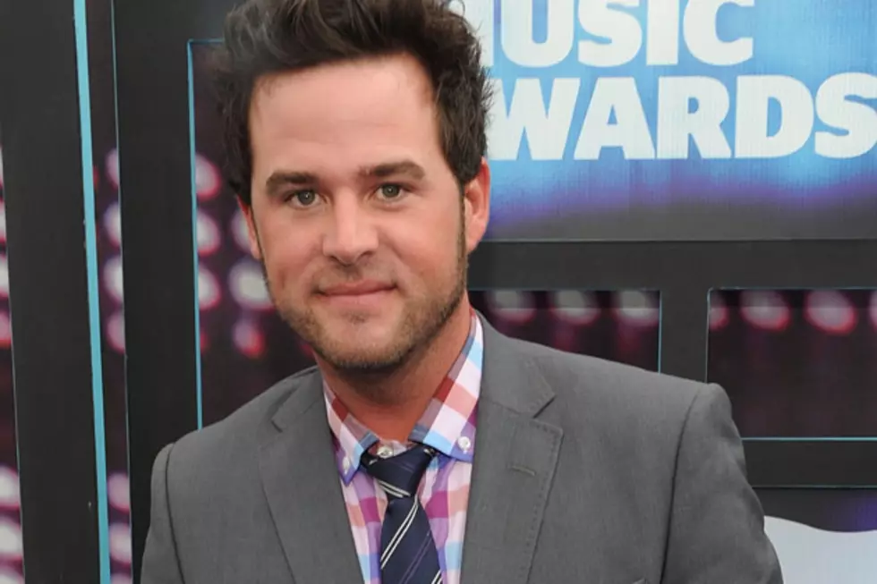 David Nail Celebrates First No. 1 Hit With &#8216;Let It Rain&#8217; in Nashville