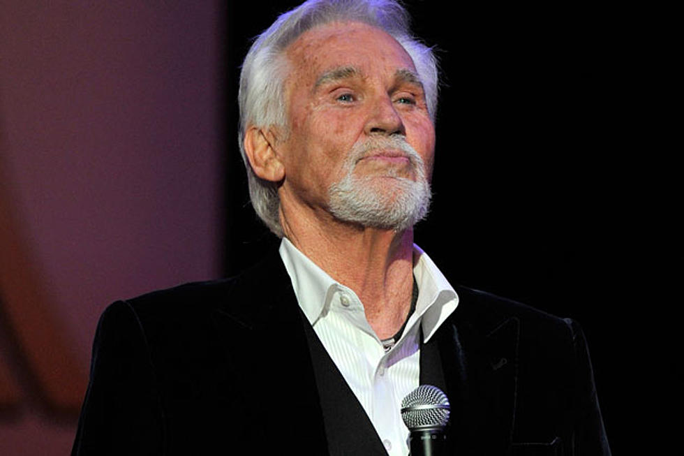 Kenny Rogers Files Lawsuit Against His Record Label
