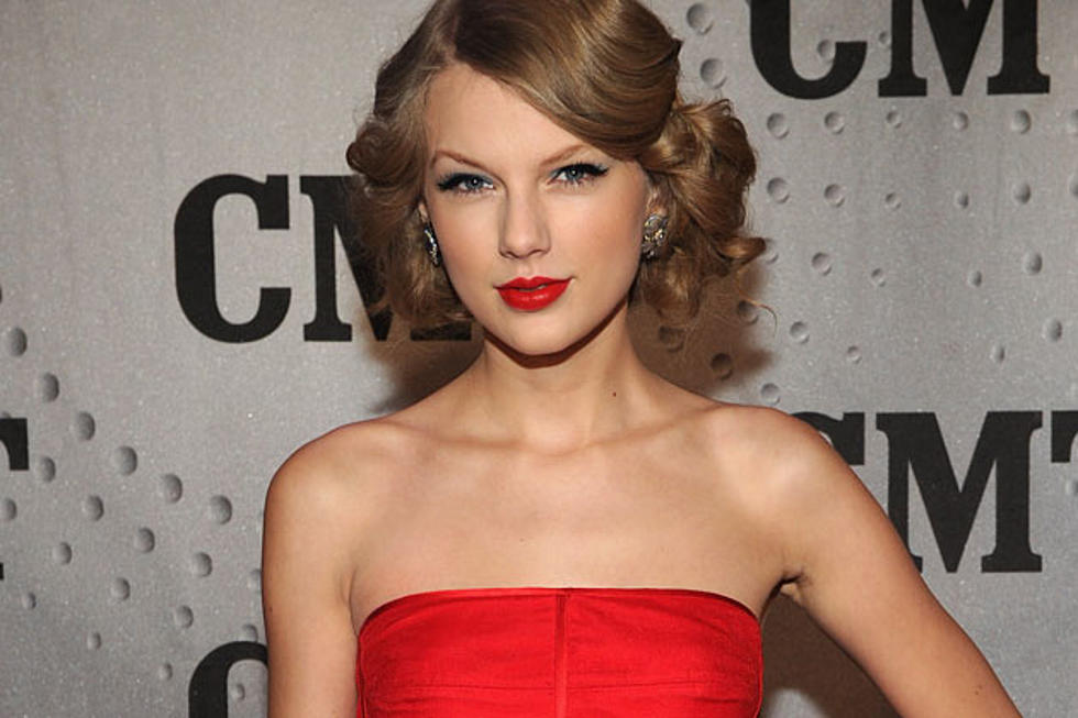 Taylor Swift Donates $4M to Country Music Hall of Fame for Music Education