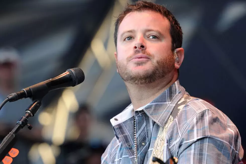 Wade Bowen Releases Acoustic Video for &#8216;Saturday Night&#8217;