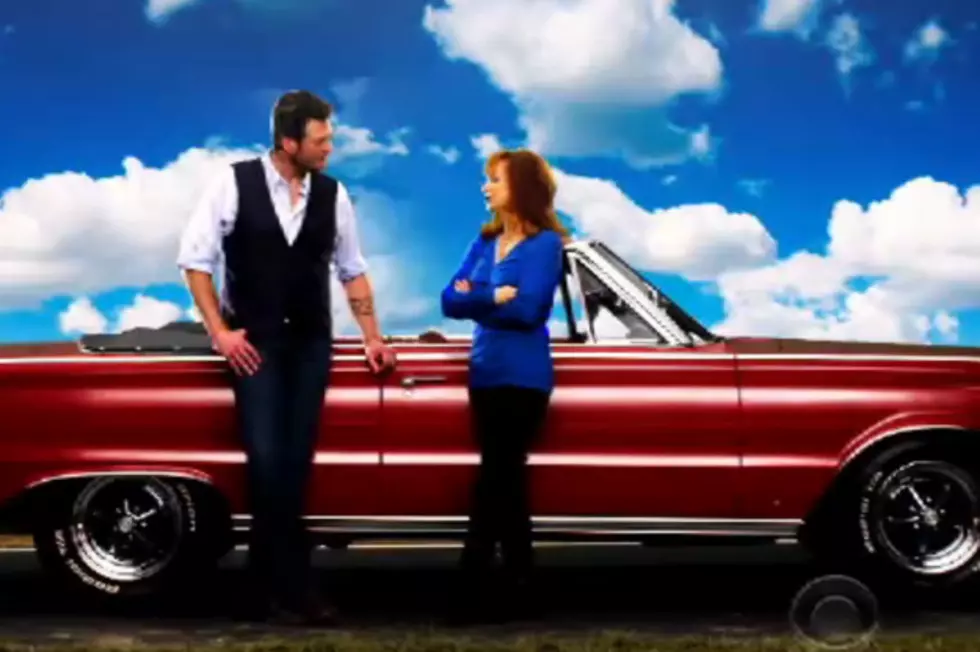Reba McEntire and Blake Shelton Pack Their Bags for Las Vegas in First ACM Award Promos
