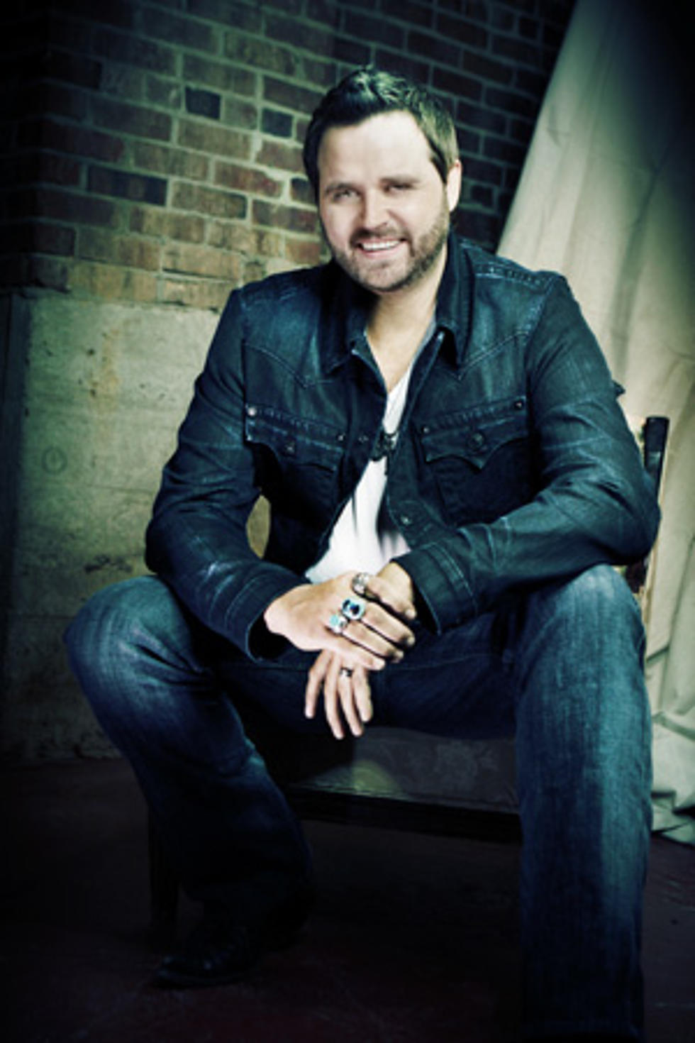 Randy Houser and Wife Welcome New Baby