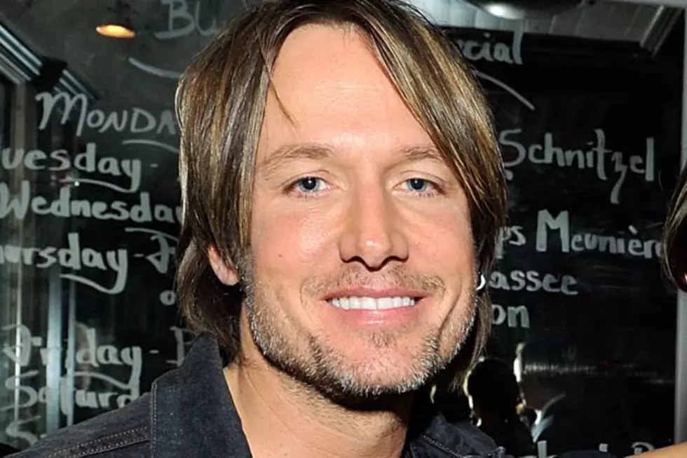 Keith Urban Surprises Capitol Records With Marching Band Performance of &#8216;You Gonna Fly&#8217;