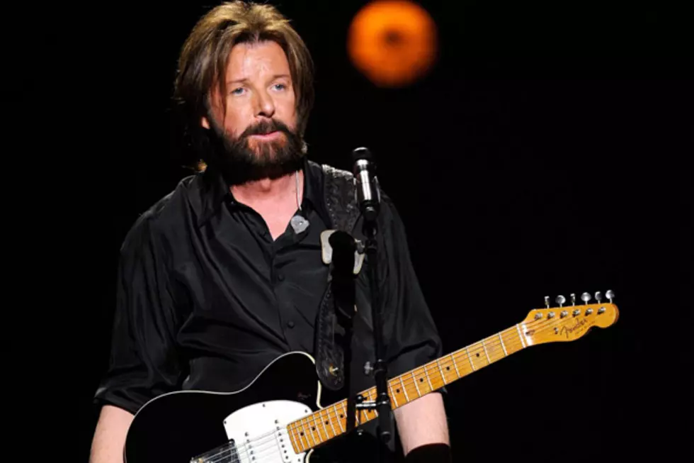 Ronnie Dunn Not Afraid to Stir the Pot With Fans During Presidential Race