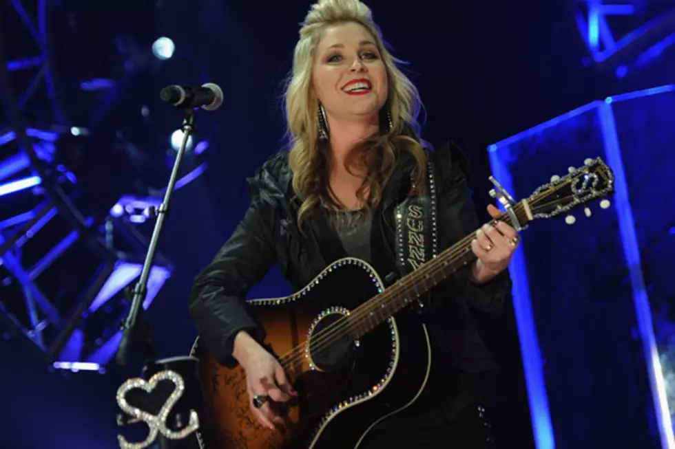 Sunny Sweeney Plotting Sophomore Album With a &#8216;Live Show&#8217; Feel