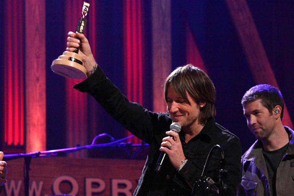 Keith Urban Gets Inducted Into Grand Ole Opry Family