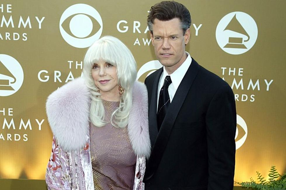 Randy Travis Suing Ex-Wife for Sabotaging His Career