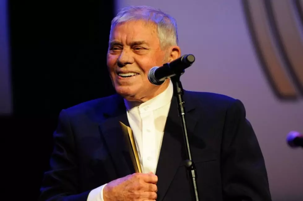 Two Injured Following Shooting at Tom T. Hall&#8217;s Nashville Home