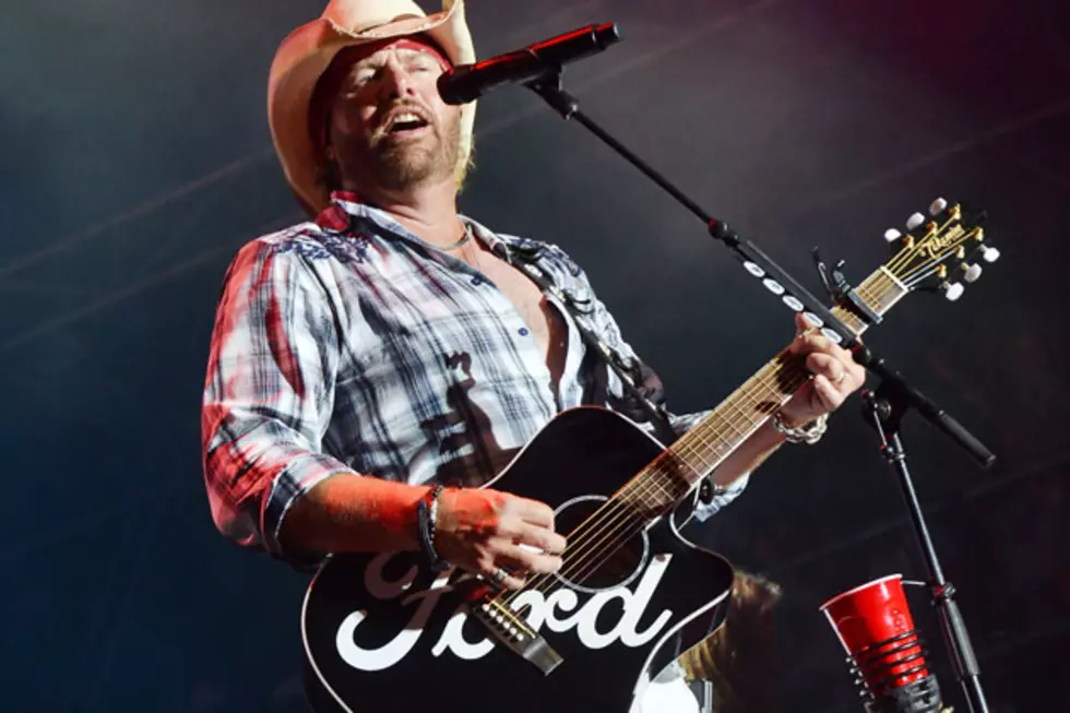 Toby Keith Back in the Swing of Things Following Gall Bladder Surgery