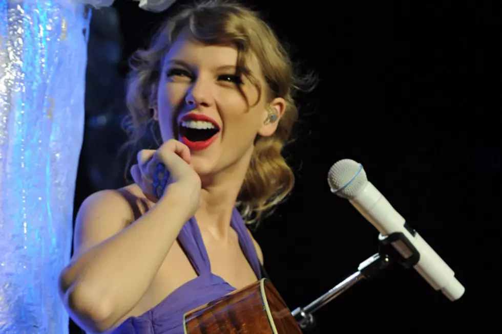 Watch the Taylor Swift Web Chat Live!