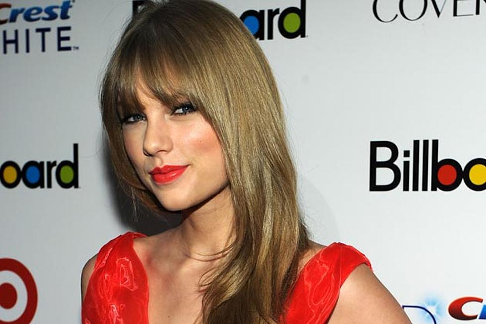 Taylor Swift Brushes Off Mean Internet Prank With Generous Donation to School for the Deaf