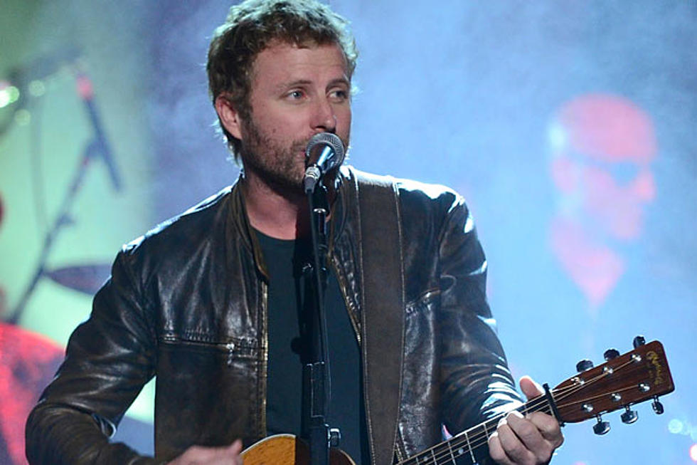 Dierks Bentley Ignores Severe Weather Warnings to Make Good on Performance for Dedicated Fans