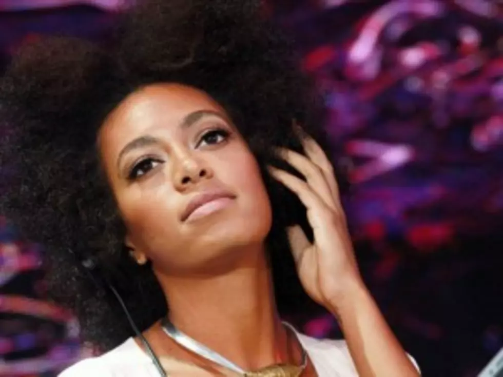 Solange Knowles Accuses Cop of Trying to Deflate Her Giant Banana