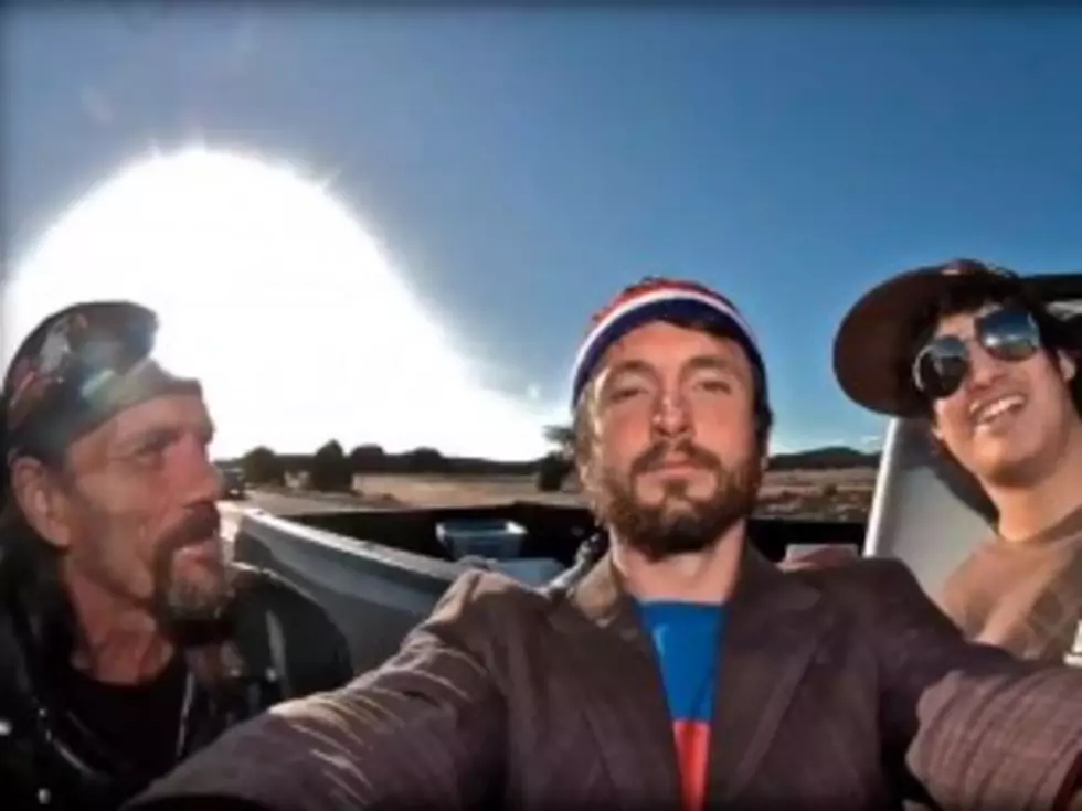 Go on a 5,000-Mile Hitchhiking Trip in Three Minutes [VIDEO]