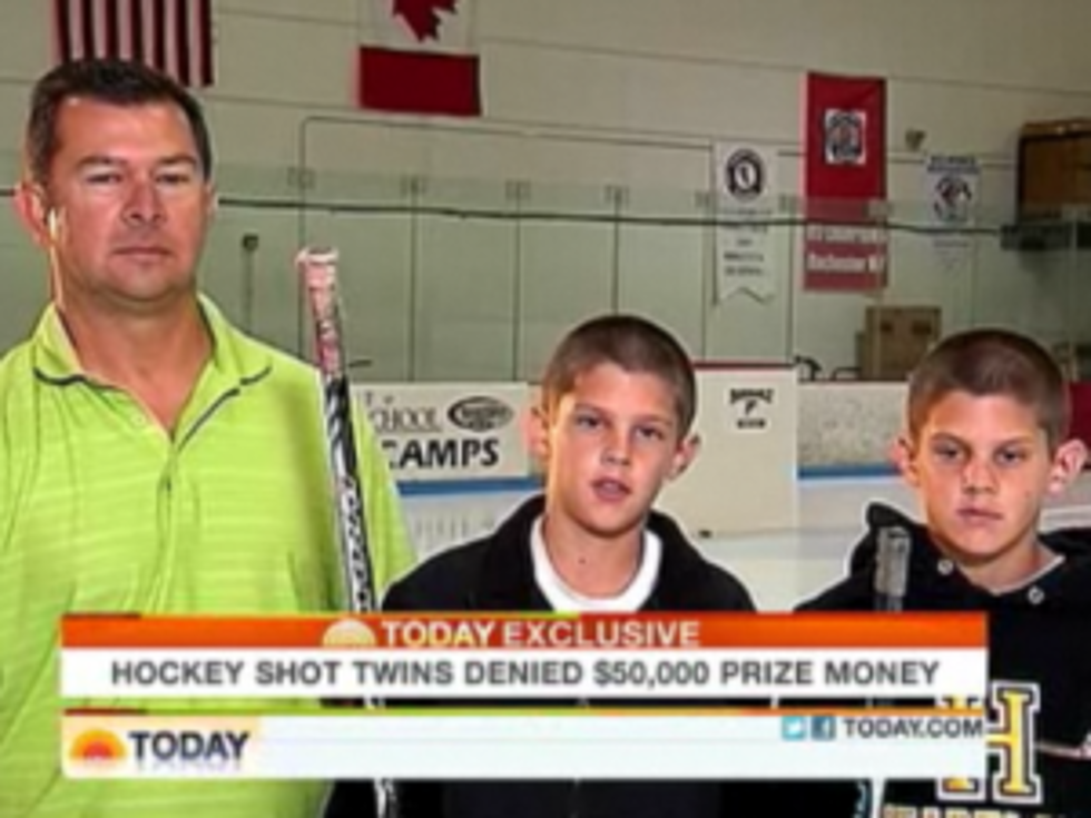 UPDATE-Twin Boys Who Pulled Hockey Shot Switcheroo Won&#8217;t Get $50,000 Prize [VIDEO]