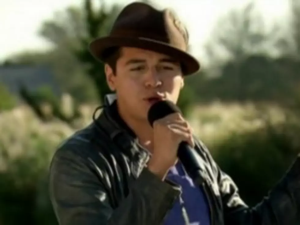 Phillip Lomax Covers a Rihanna Song in Front of Rihanna Herself on &#8216;X Factor&#8217; [VIDEO]