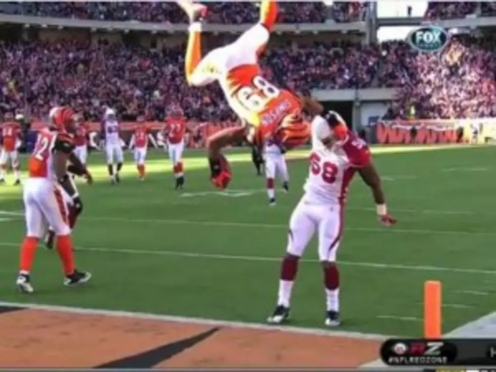Jerome Simpson&#8217;s Touchdown Flip Could Be the Greatest Football Play of 2011 [VIDEO]