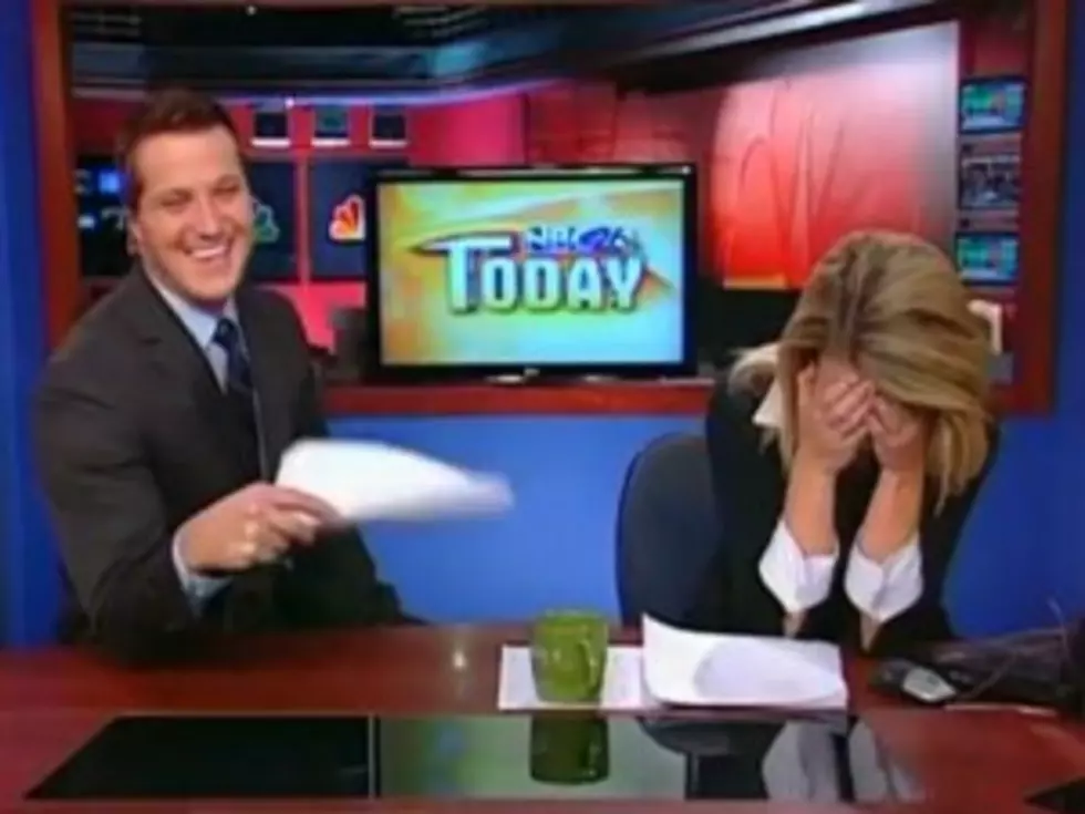 Real &#8216;Anchorman&#8217; Falls For Teleprompter Prank [VIDEO]