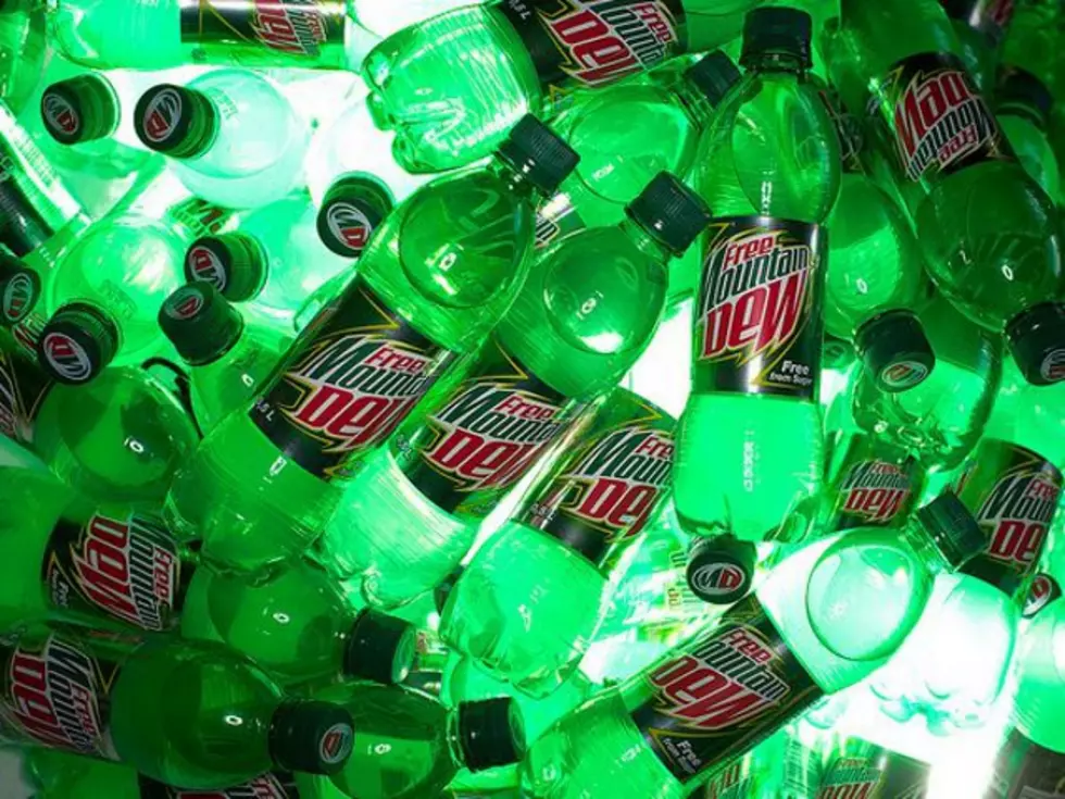 Lawsuit Reveals Mountain Dew Will Turn a Mouse Into Extreme Green Goo