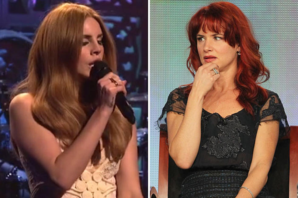 Lana Del Rey&#8217;s &#8216;SNL&#8217; Gig Did Not Impress Juliette Lewis — Here&#8217;s Why [VIDEO]