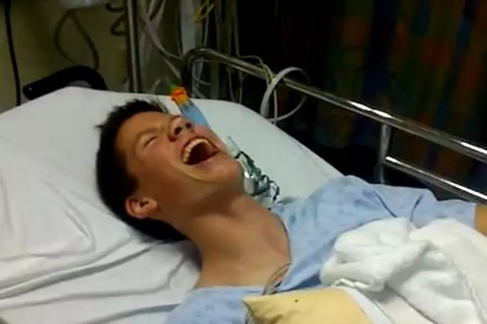 Hockey Player Under General Anesthetic Has the Best Reaction Ever