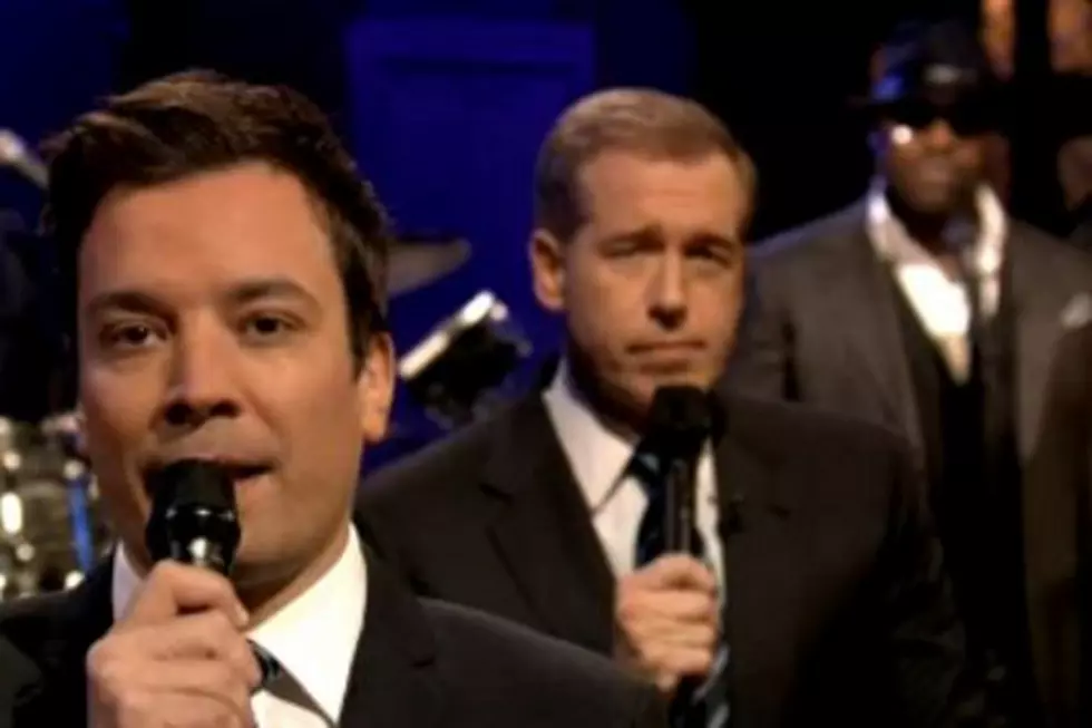 Jimmy Fallon and Brian Williams Perform a Smooth Duet on &#8216;Slow Jam the News&#8217; [VIDEO]