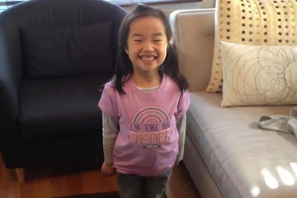 Little Girl Slowly Realizes She&#8217;s About to Become a Big Sister