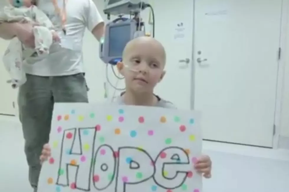Young Leukemia Patient and Entire Hospital Perform Moving Kelly Clarkson Lip Dub