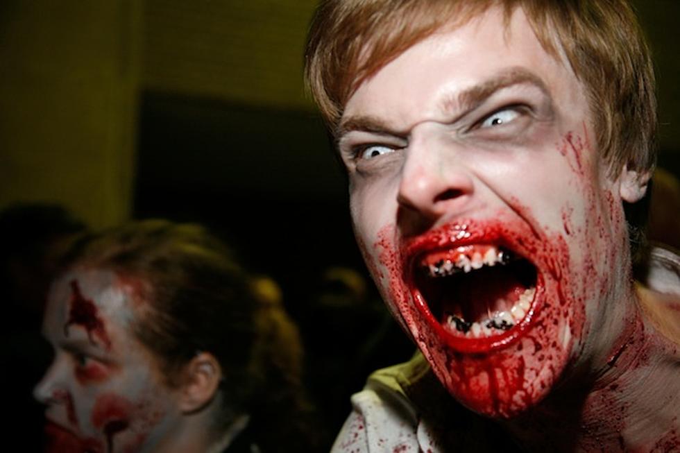 13 Signs the Zombie Apocalypse Is Here