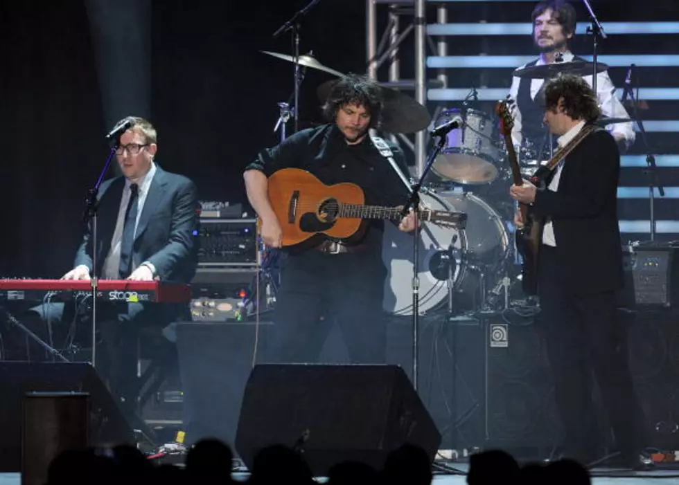 Wilco Drops New Single, &#8216;I Might&#8217;