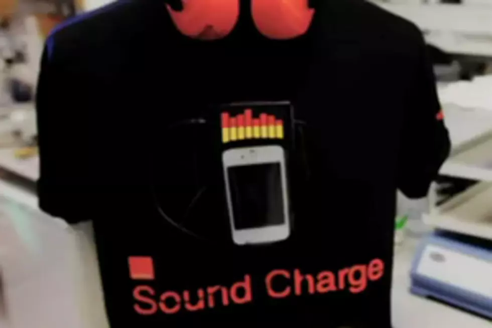 Can a T-Shirt Charge Your Cell Phone Battery? [VIDEO]