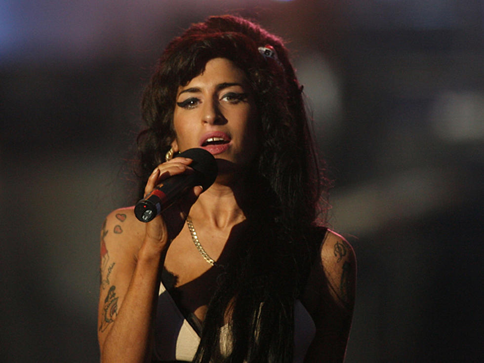 Singer Amy Winehouse Found Dead