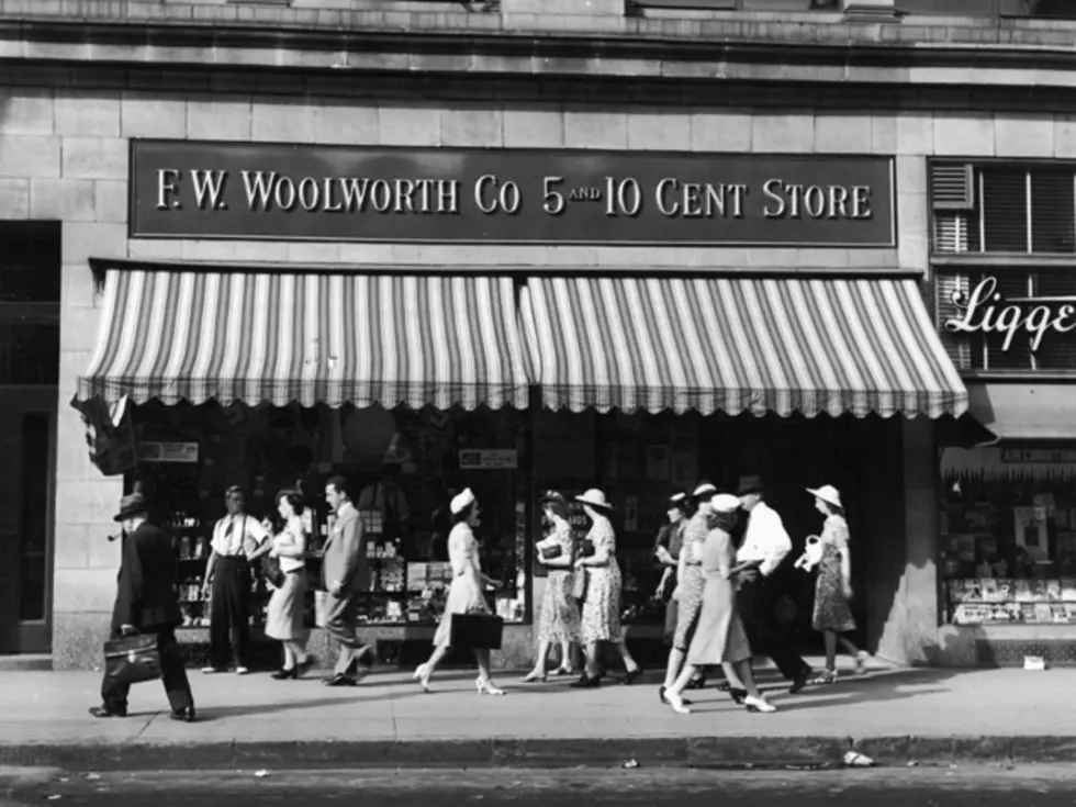 This Day in History for July 17 – Woolworth&#8217;s Closes and More