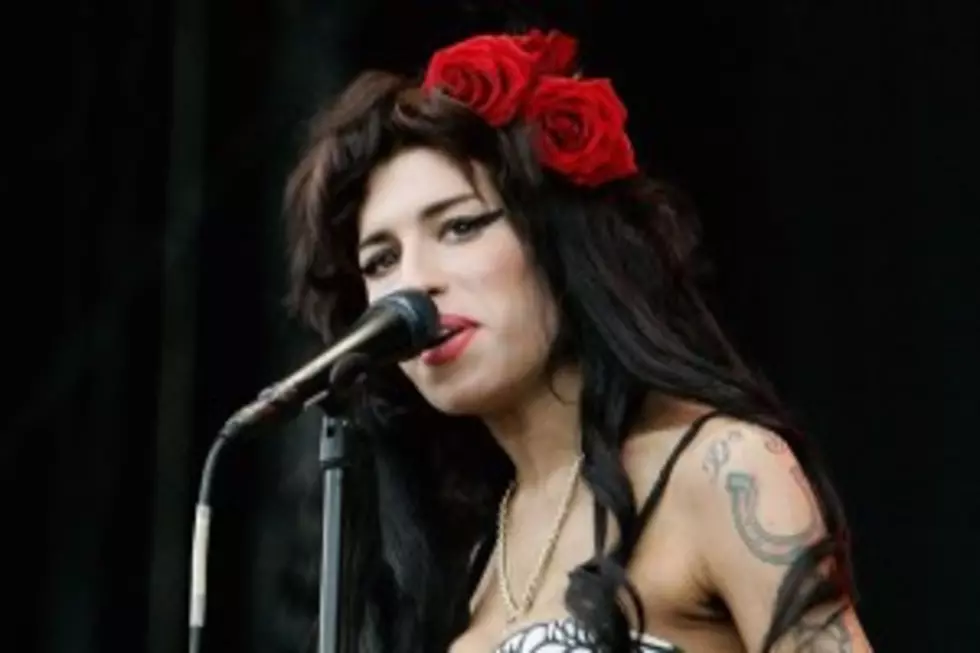 Amy Winehouse Dead at 27-