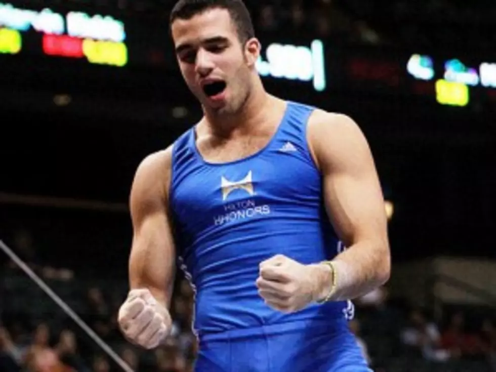 Gymnast Danell Levya – Hunk of the Day [PICTURES]