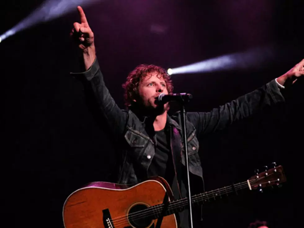 Dierks Bentley Earns Eighth #1 Hit With &#8216;Am I the Only One&#8217;