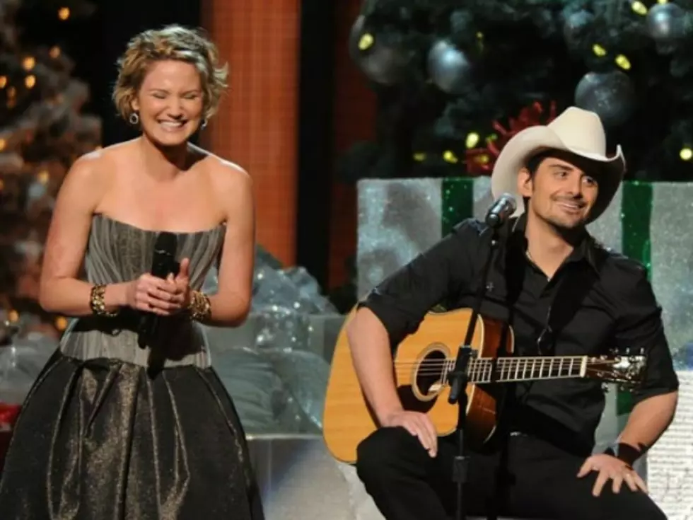 Sugarland&#8217;s Jennifer Nettles to Host Another &#8216;CMA Country Christmas&#8217;