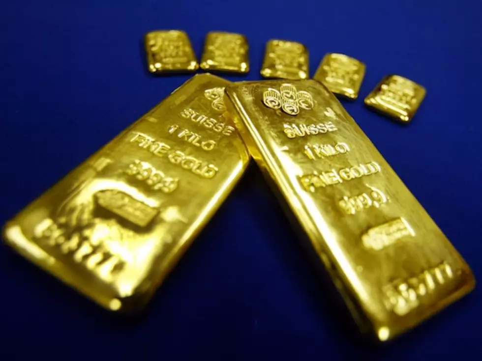 Gold Prices Soar to Record High