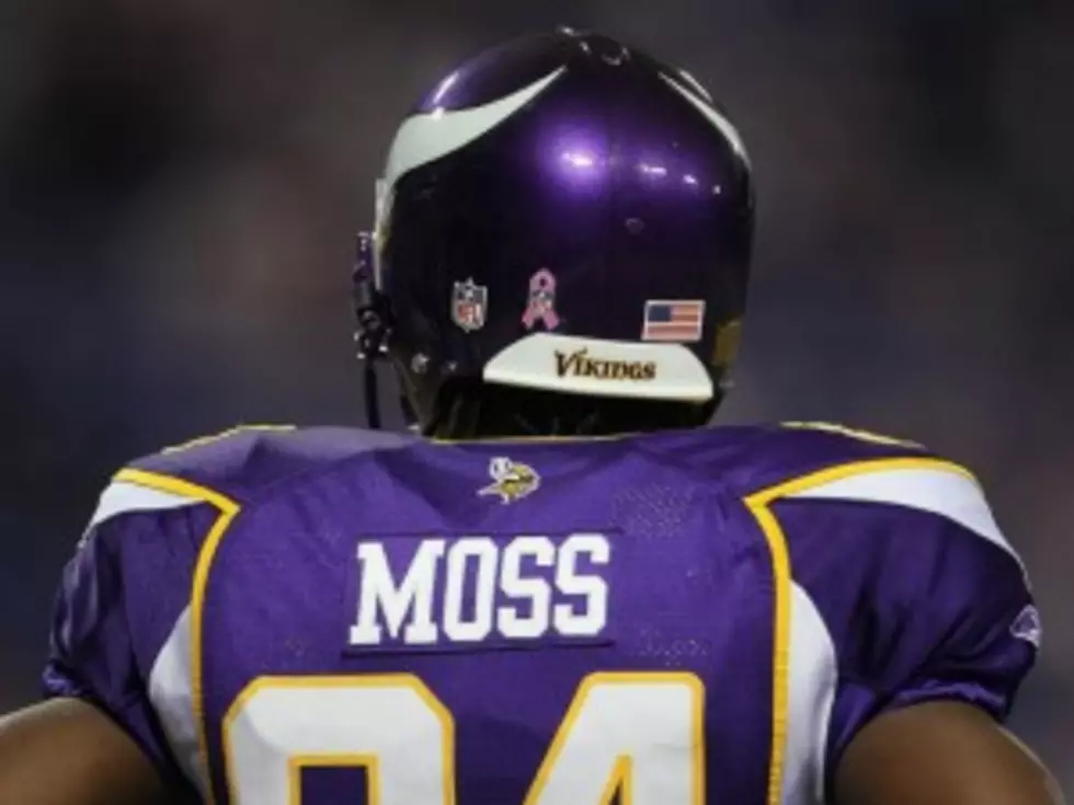 Randy Moss Announces Retirement from the NFL