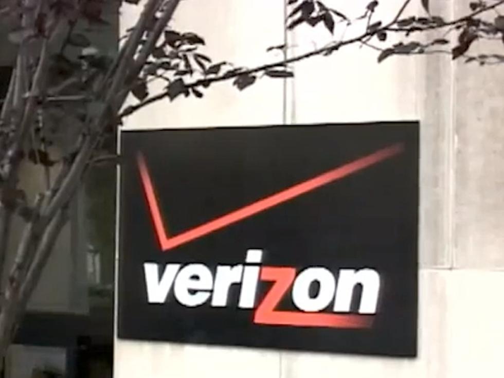 Striking Verizon Workers Hit the Picket Lines over New Contracts [VIDEO]
