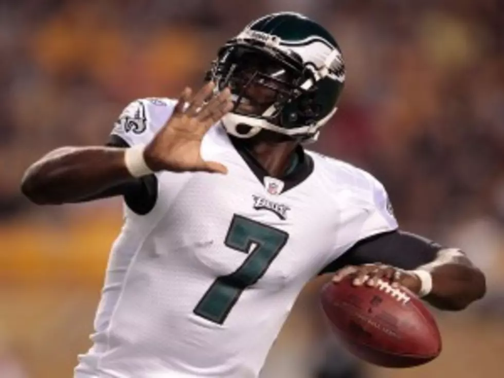 Michael Vick Signs $100 Million Contract with Eagles