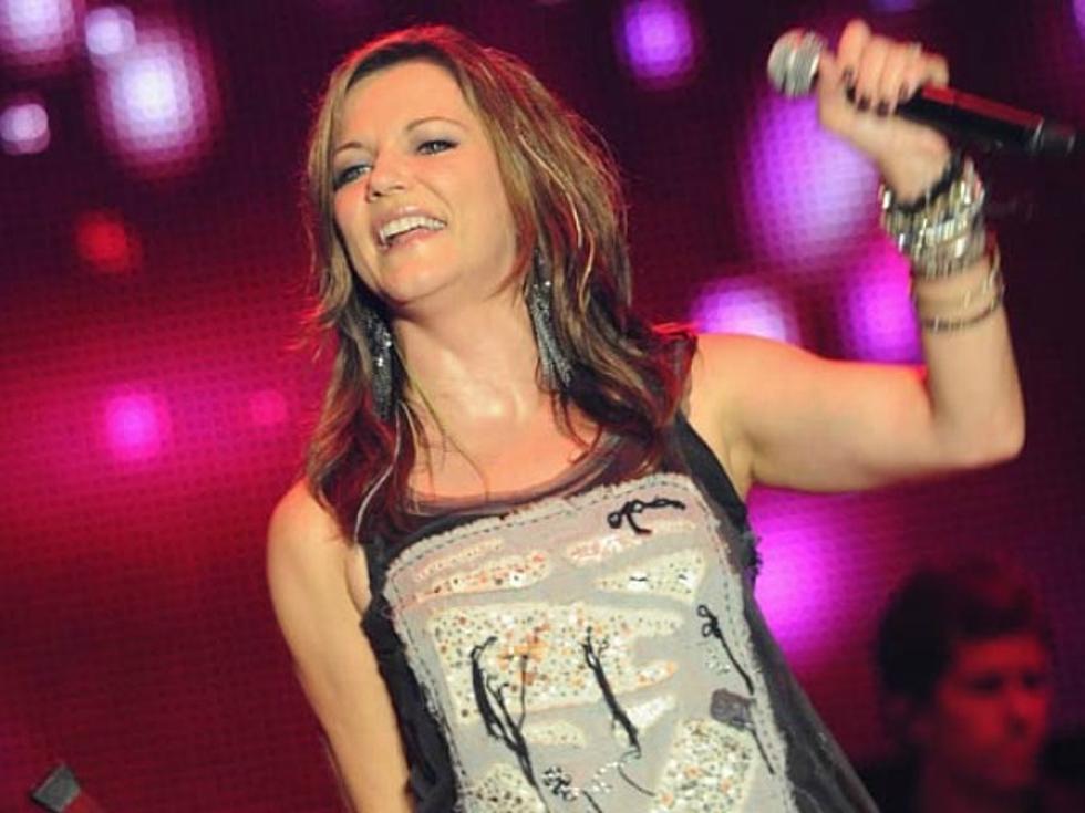 Martina McBride to Headline Grand Ole Opry Concert for Breast Cancer Awareness Month
