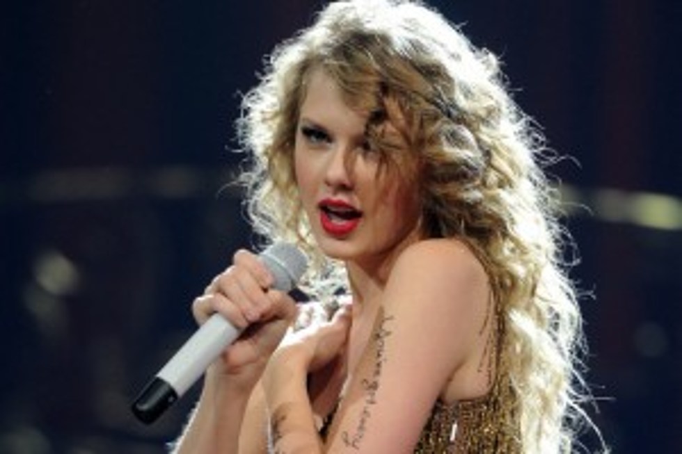 Taylor Swift To Release Live CD + DVD, 'Speak Now World Tour – Live' on  November 21 [