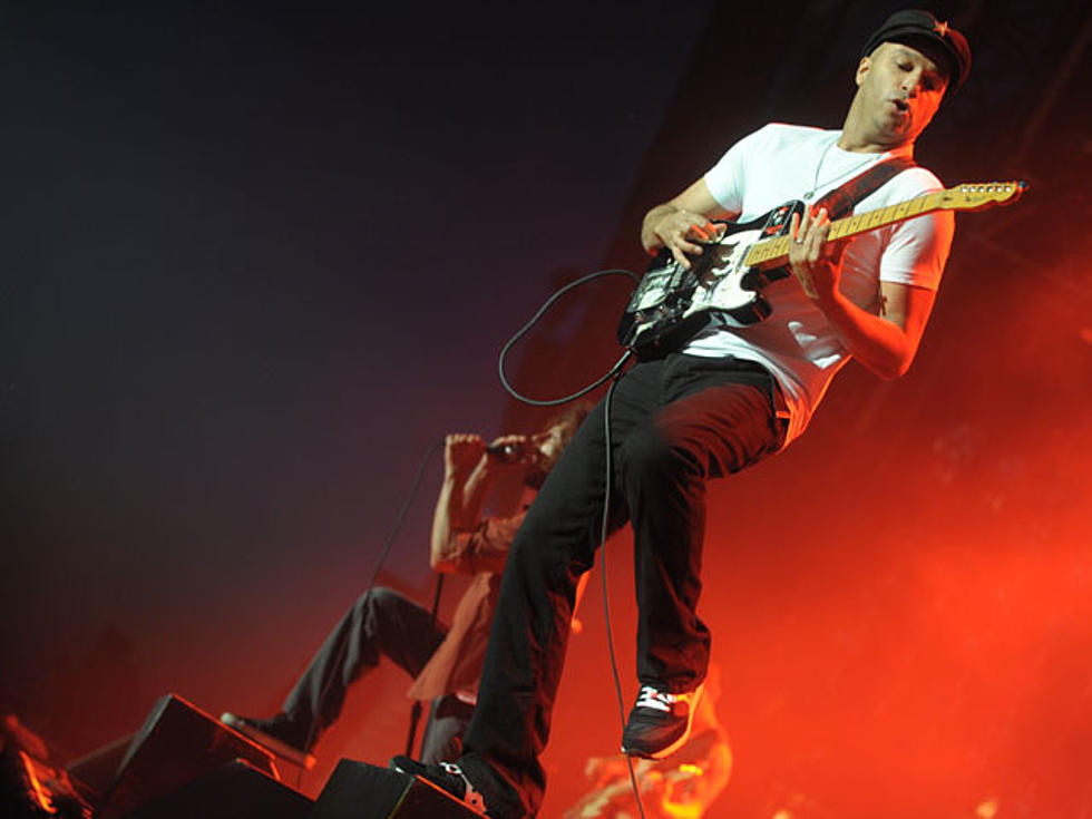 Rage Against the Machine&#8217;s Tom Morello Performs for Occupy Wall Street