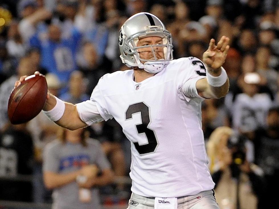 Carson Palmer Helps Oakland Raiders Beat San Diego Chargers, 24-17